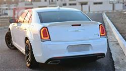 کرایسلەر 300